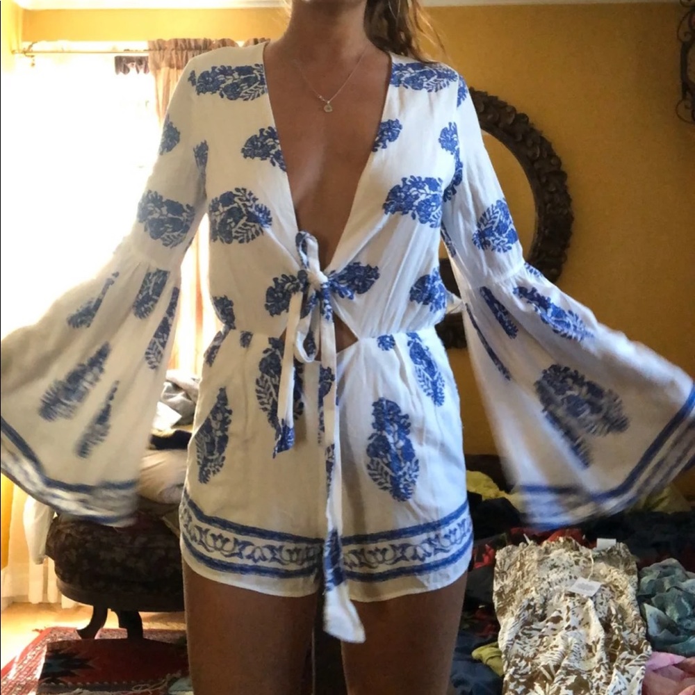 Bell sleeve boho hippy coral blue white vacation romper